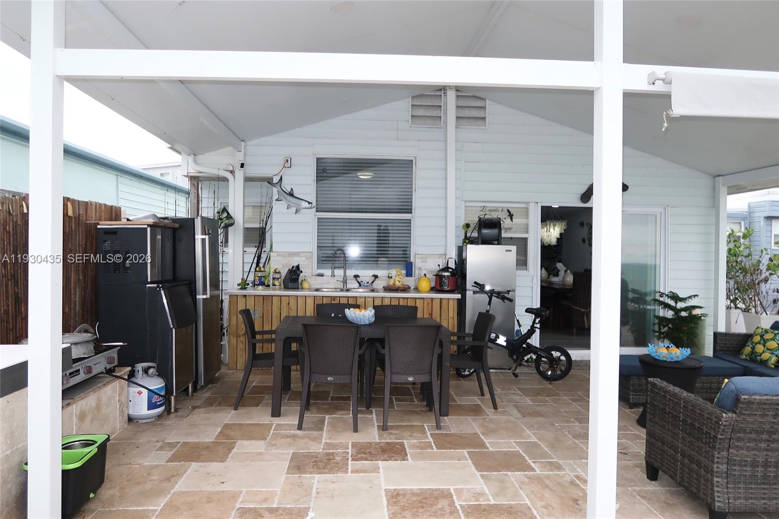 LONG KEY PROJ PROP LINE S - Residential