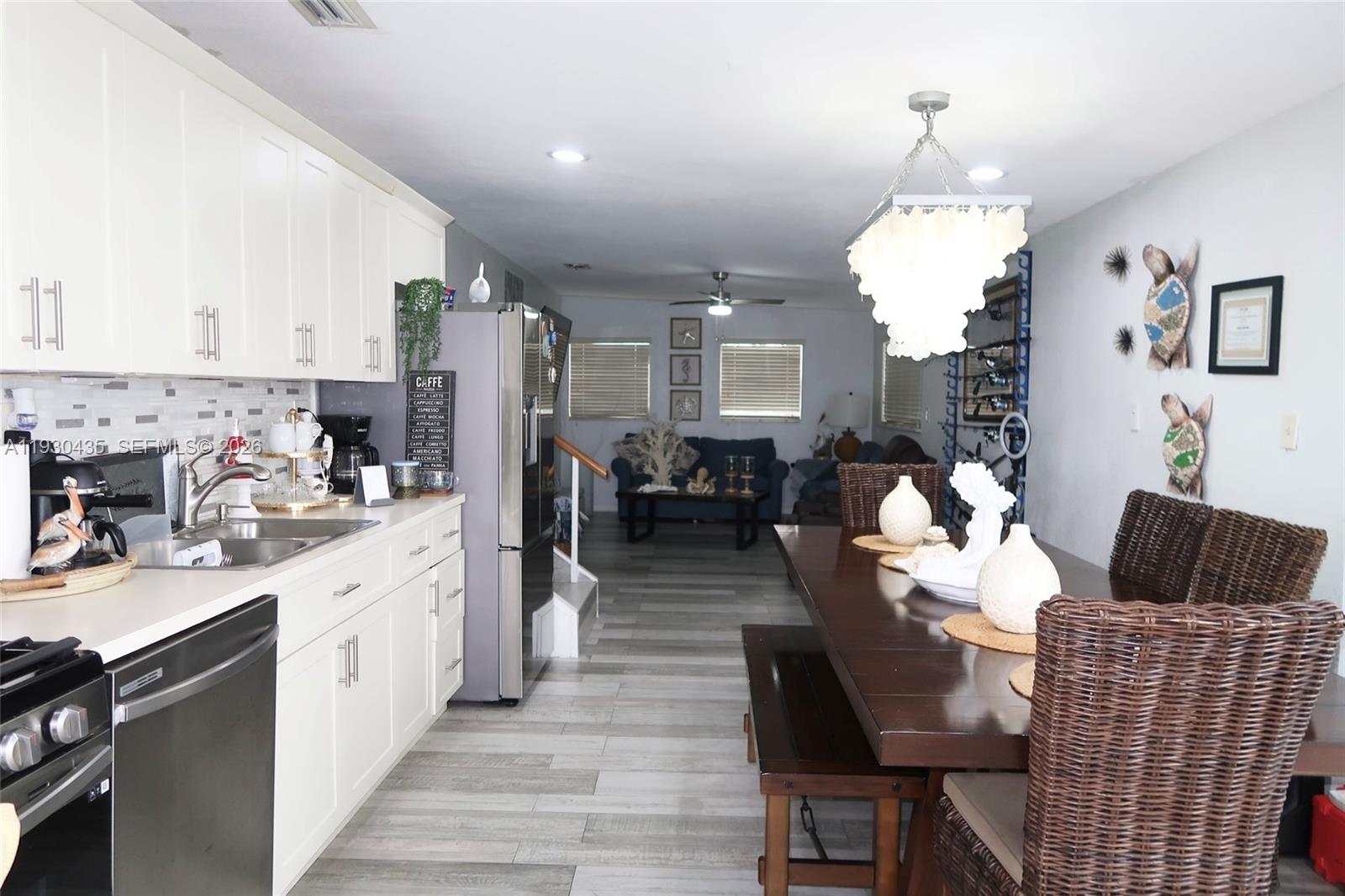 LONG KEY PROJ PROP LINE S - Residential