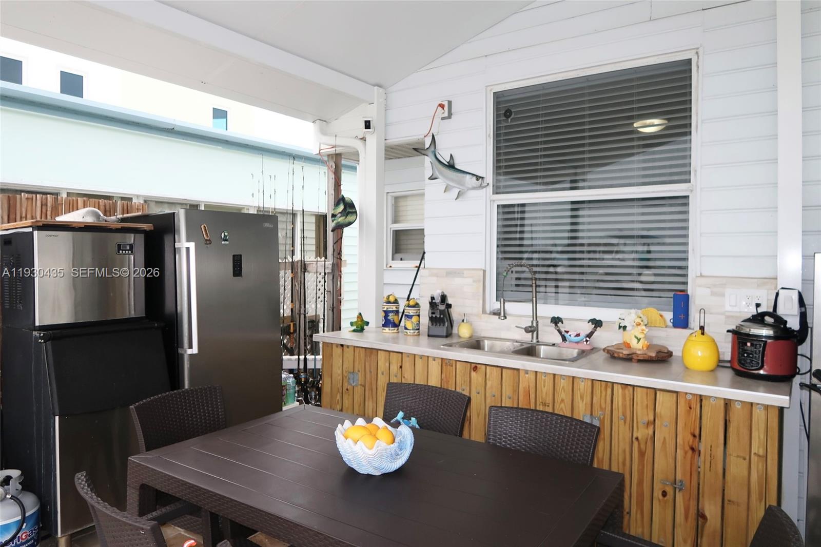 LONG KEY PROJ PROP LINE S - Residential