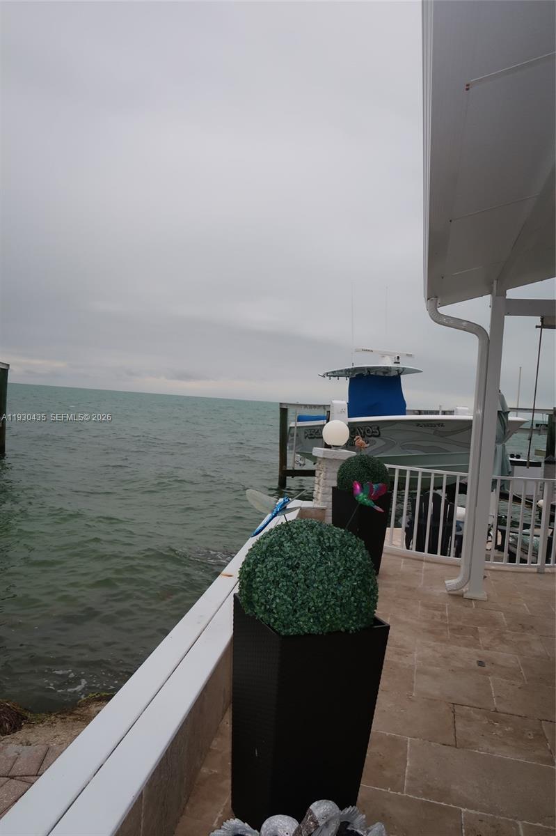 LONG KEY PROJ PROP LINE S - Residential