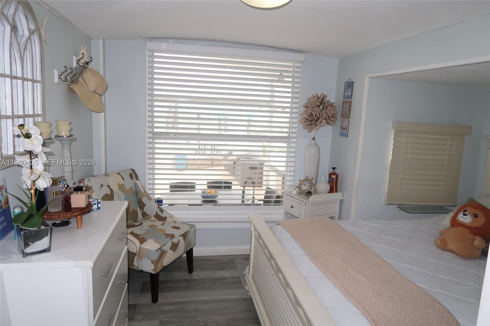 LONG KEY PROJ PROP LINE S - Residential