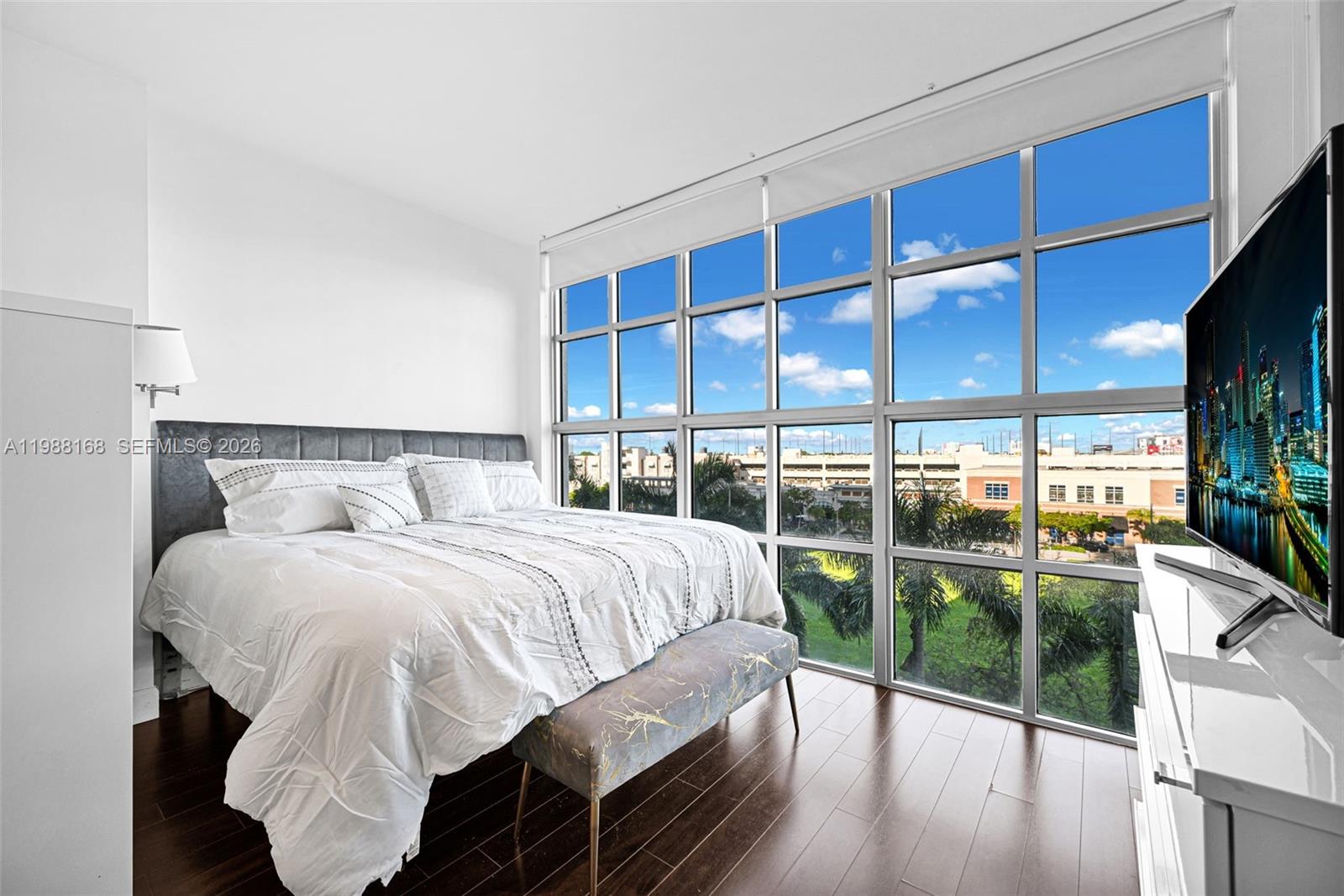 3451 NE 1st Ave M0503