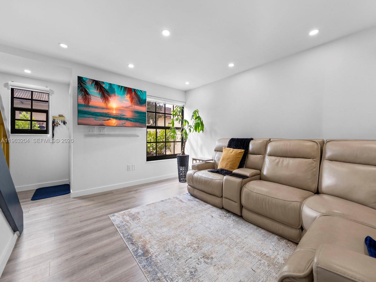 NEW PASEOS CASTELLANOS CO - Residential