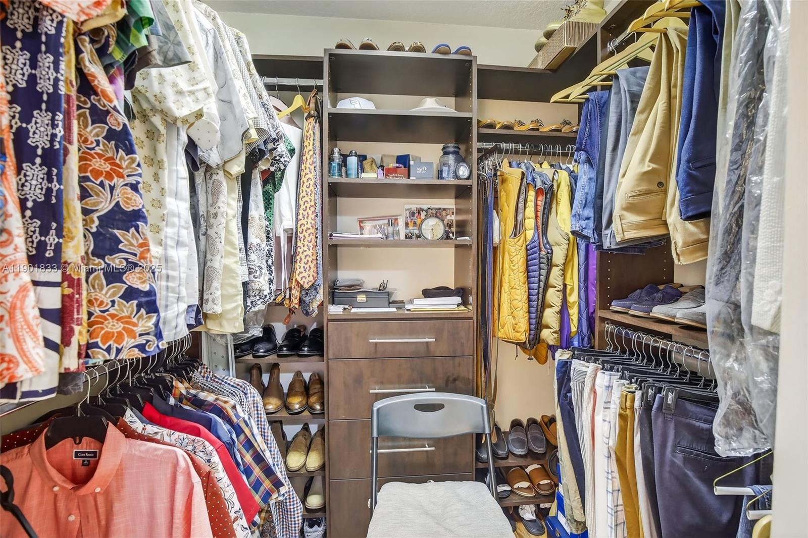 BRIDGEWATER CONDO - Residential