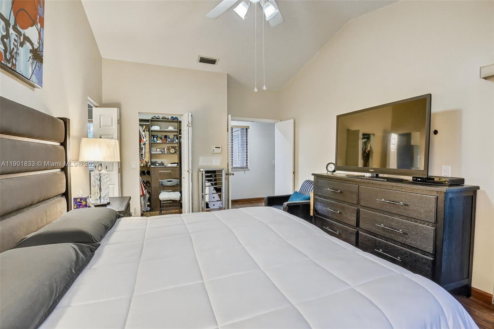 BRIDGEWATER CONDO - Residential