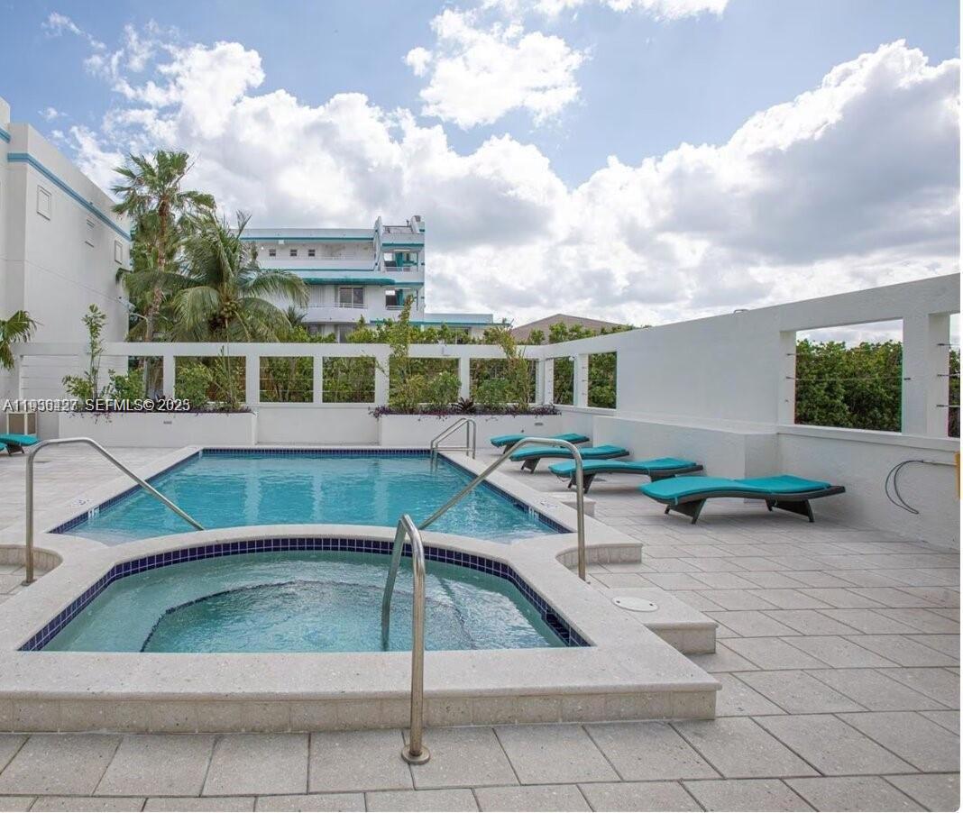 THE WAVERLY AT SURFSIDE B - Residential