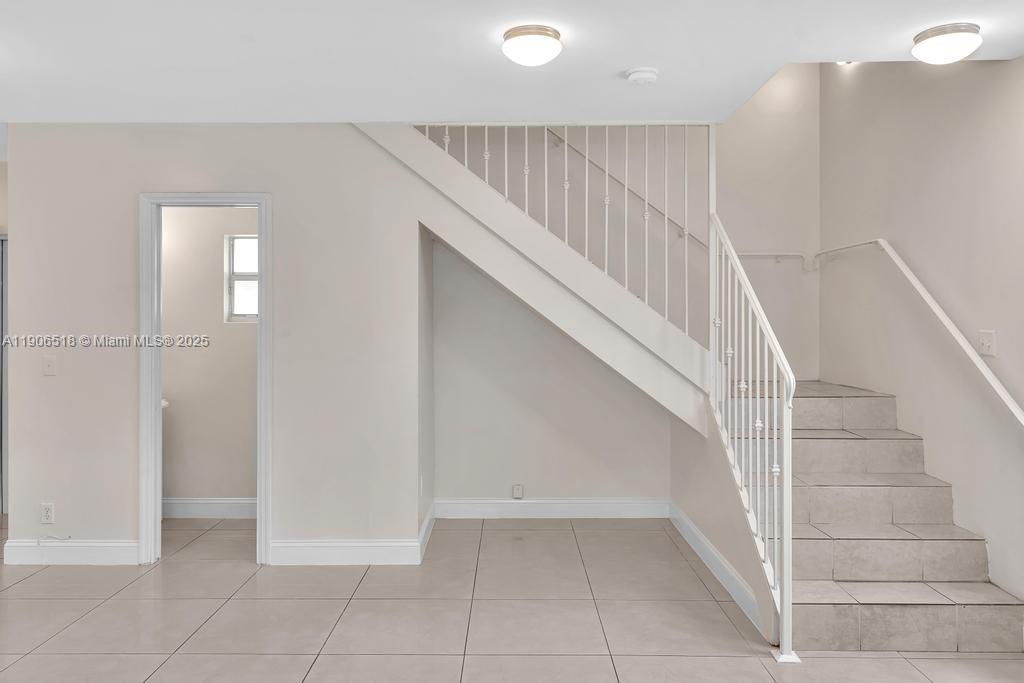 SEMINOLE FOREST - Residential Lease