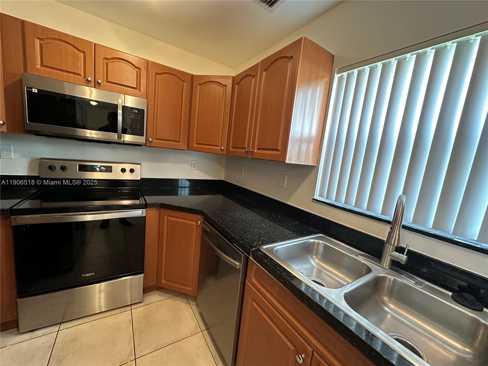 SEMINOLE FOREST - Residential Lease