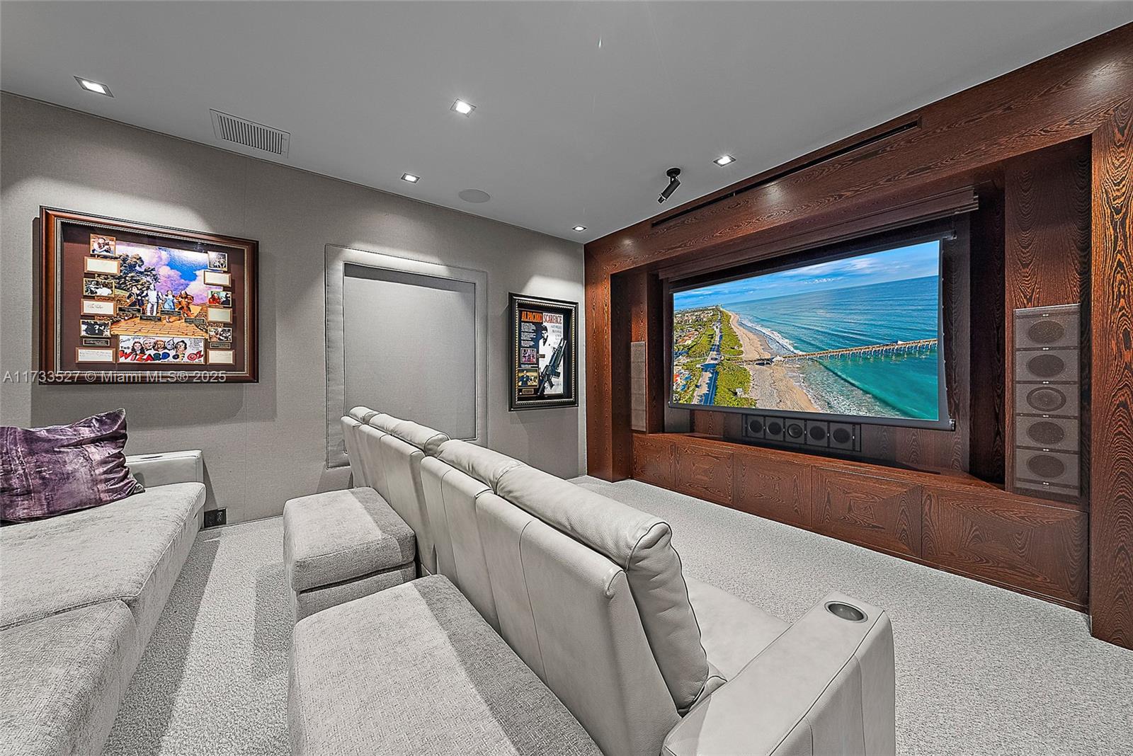 Admirals Cove - Residential