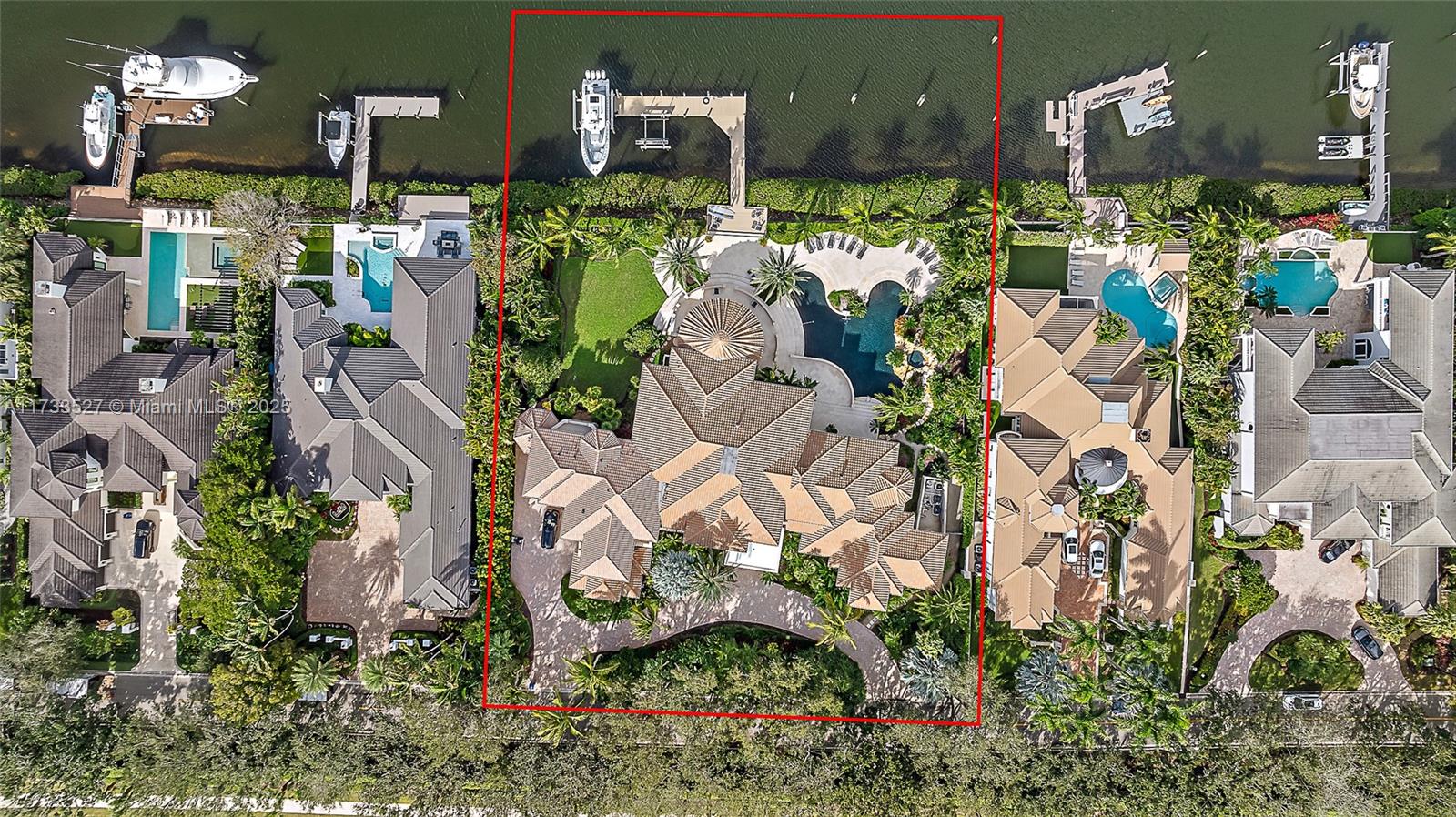 Admirals Cove - Residential