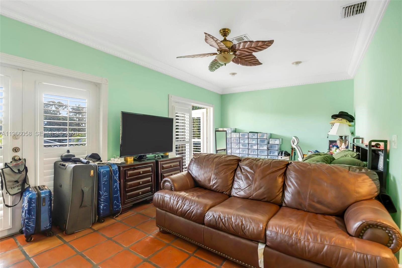 WILTON MANORS - Residential