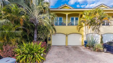 Photo of 423 NE 23rd St, Wilton Manors, FL 33305 (MLS # A11966058)