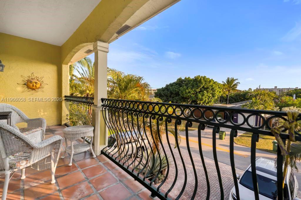 WILTON MANORS - Residential