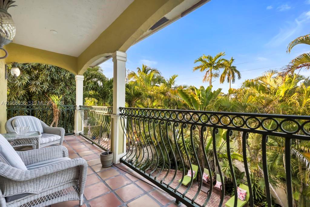 WILTON MANORS - Residential