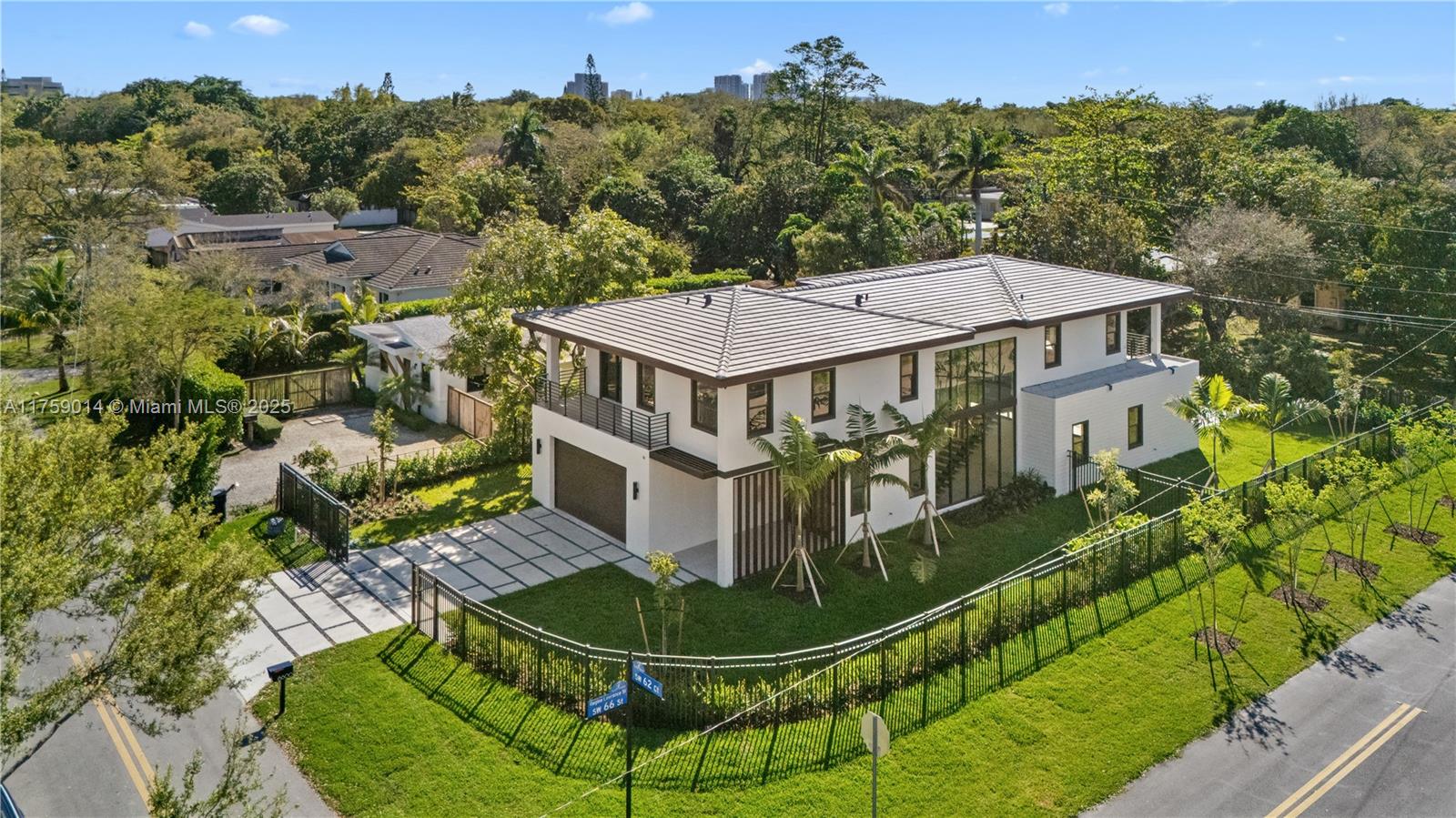 COCOPLUM TERR ADDN - Residential