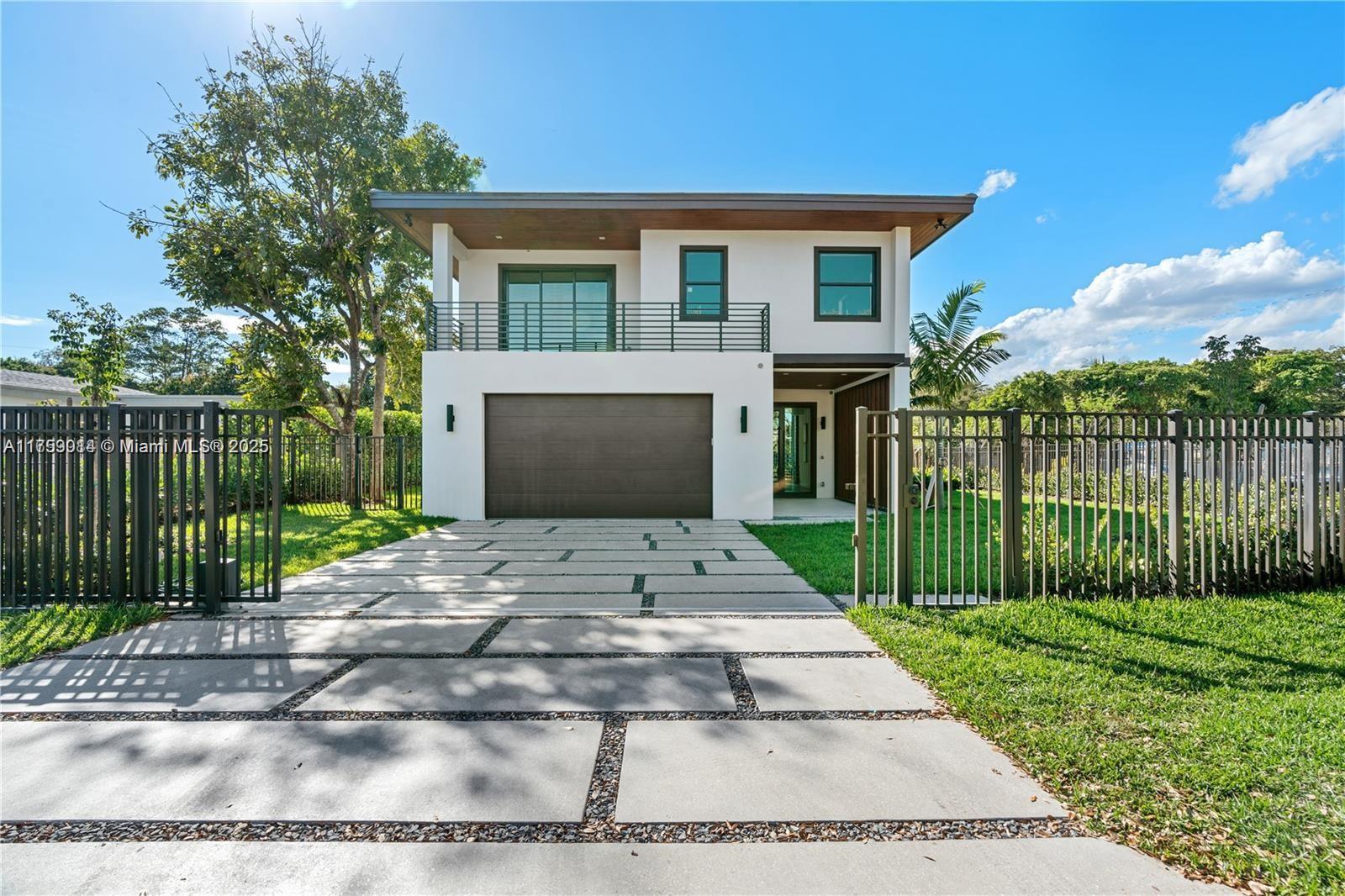 COCOPLUM TERR ADDN - Residential