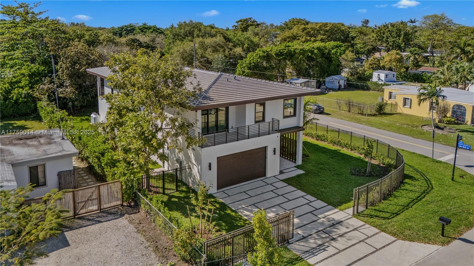 COCOPLUM TERR ADDN - Residential