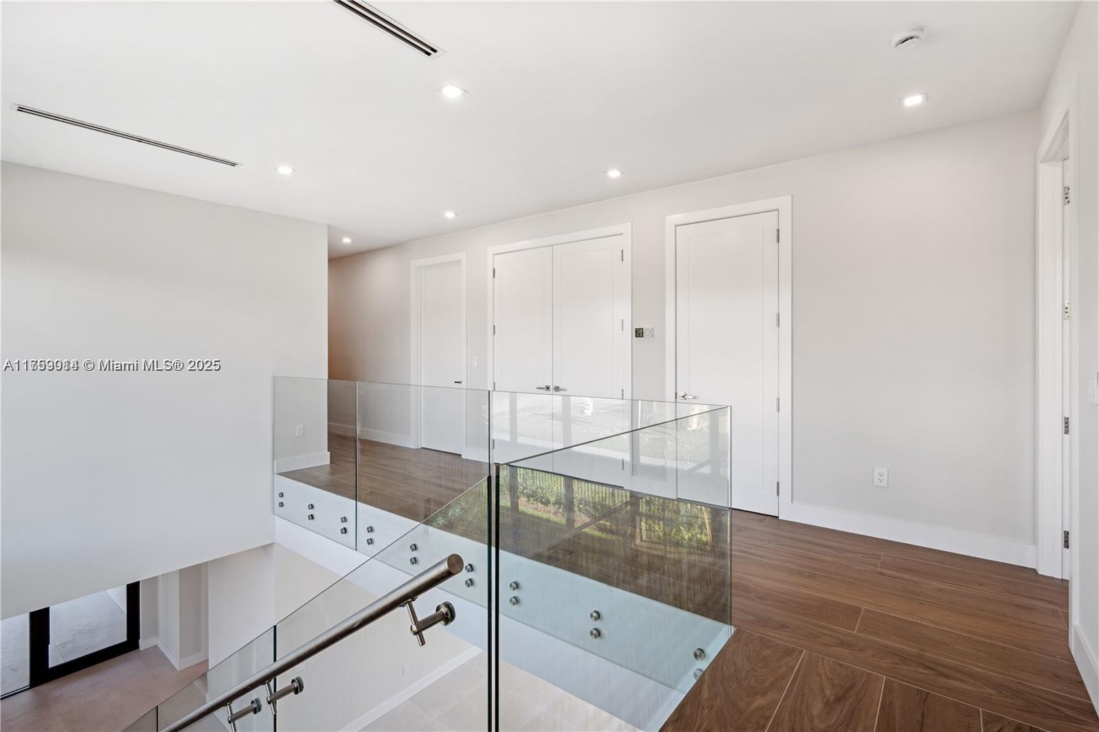 COCOPLUM TERR ADDN - Residential