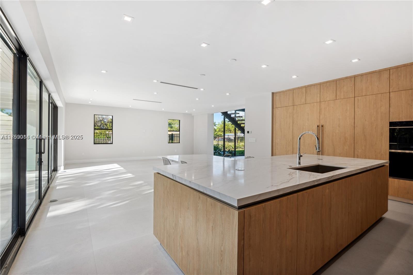 COCOPLUM TERR ADDN - Residential