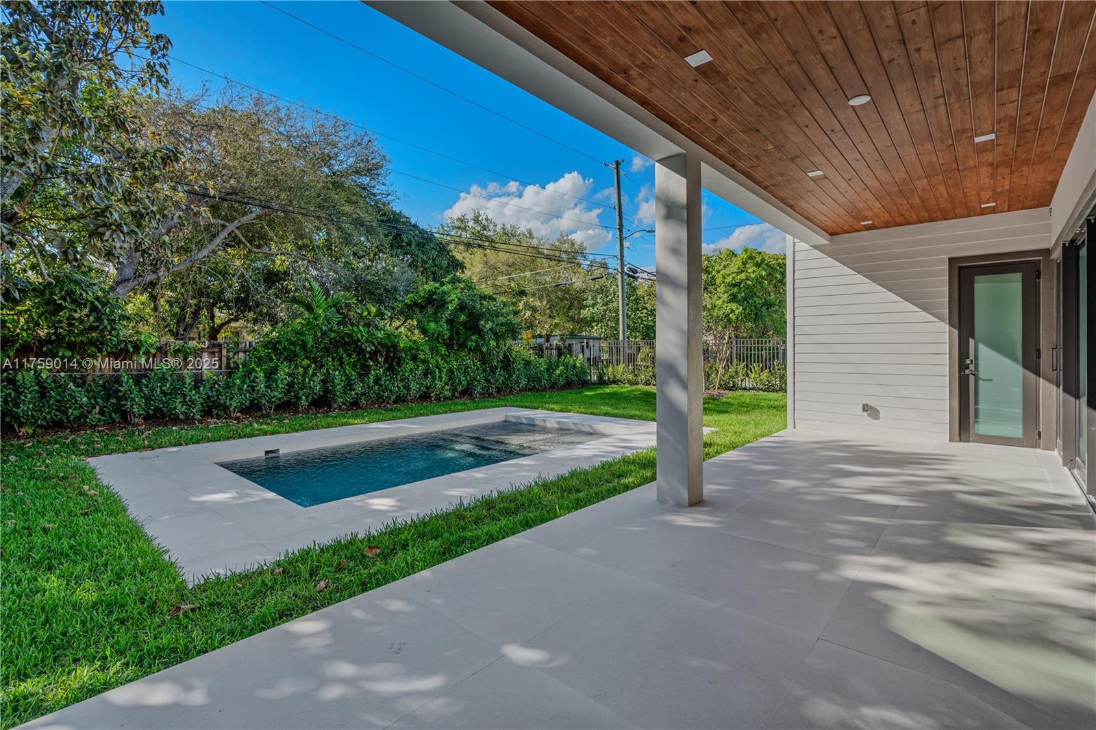 COCOPLUM TERR ADDN - Residential