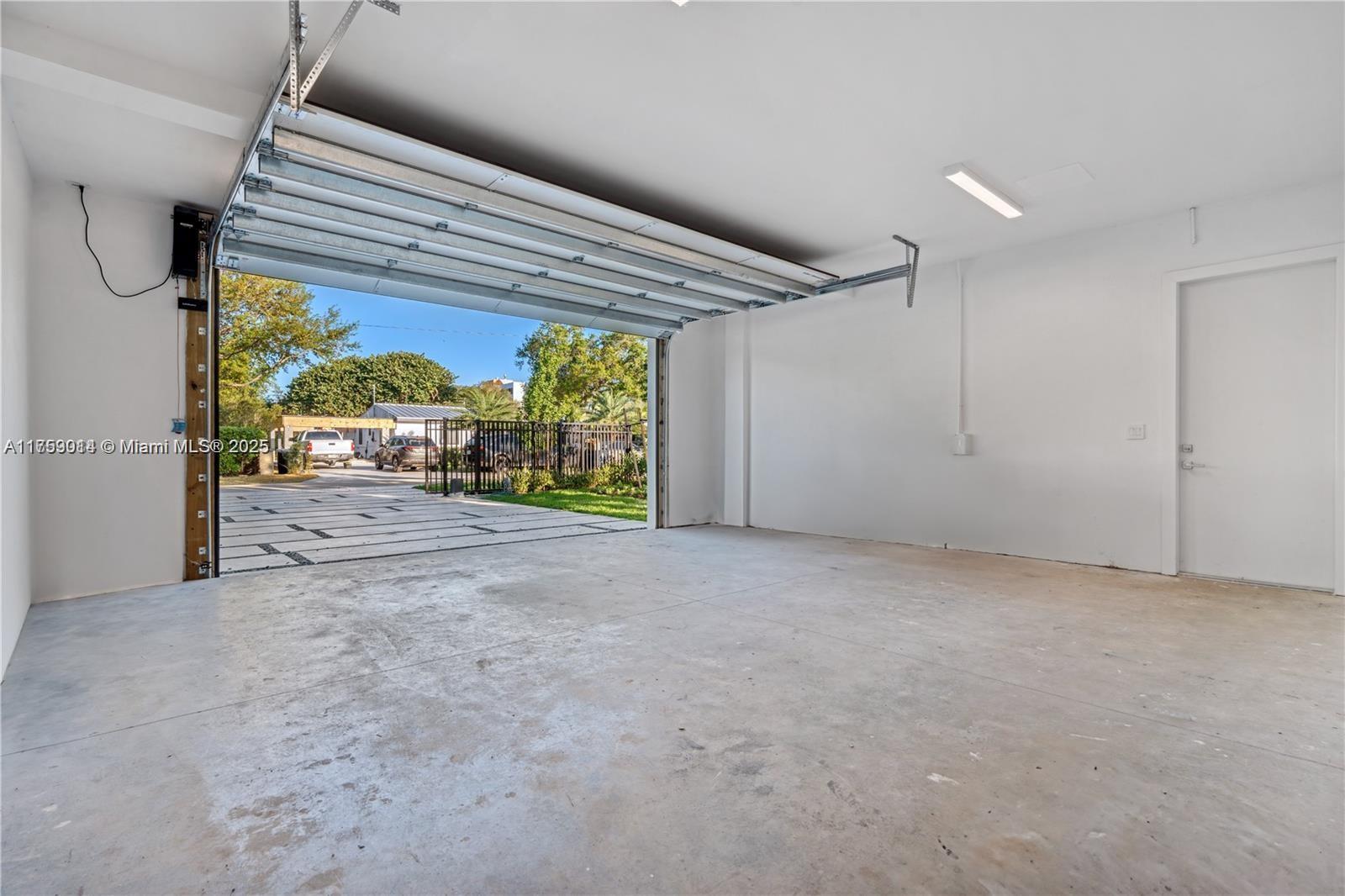 COCOPLUM TERR ADDN - Residential