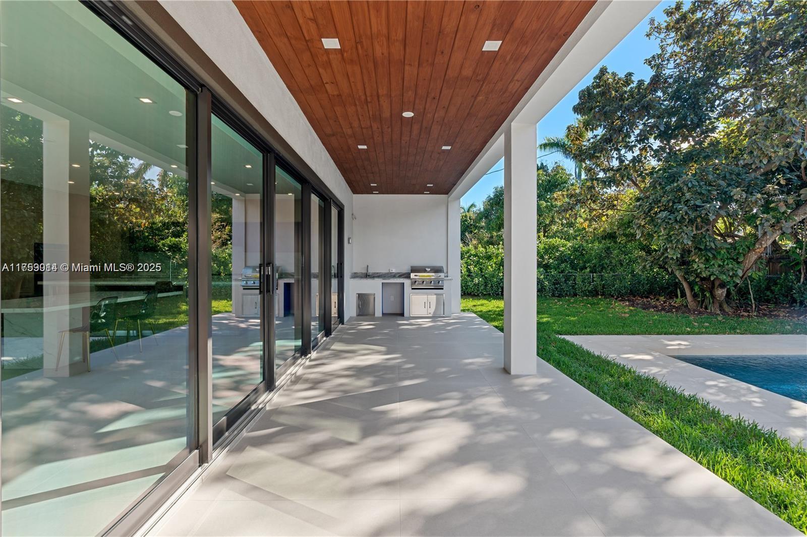 COCOPLUM TERR ADDN - Residential