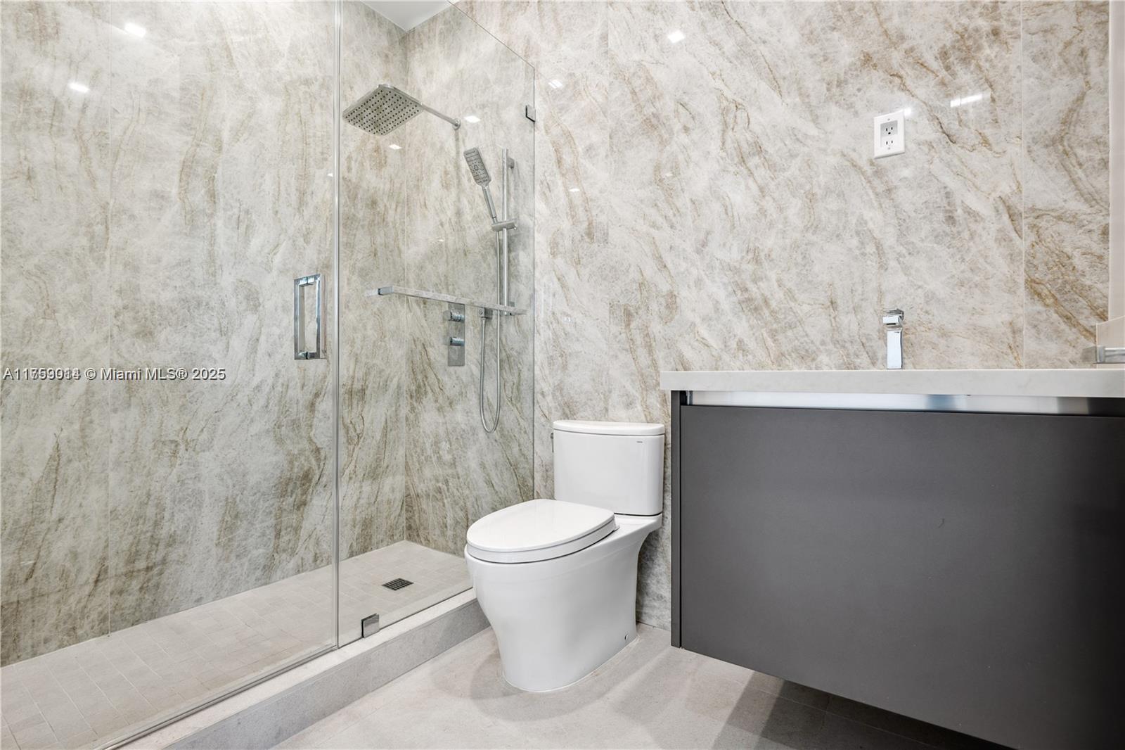 COCOPLUM TERR ADDN - Residential