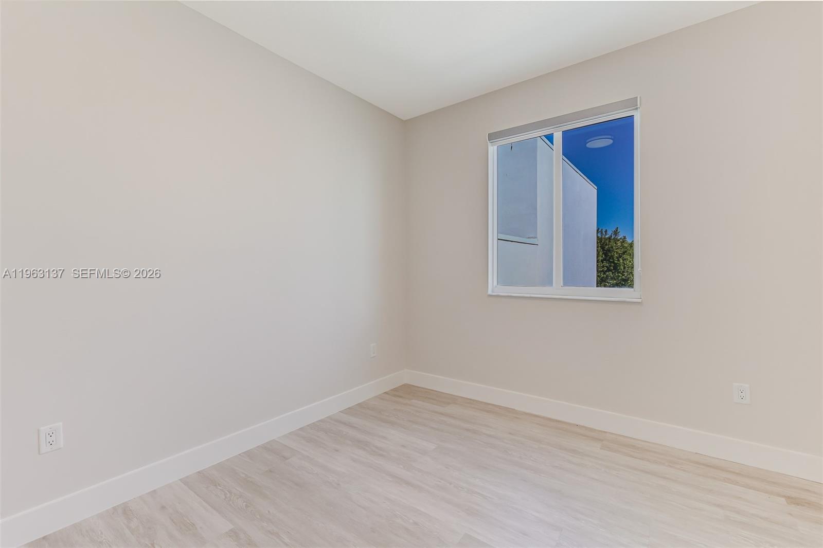 LANDMARK AT DORAL CENTRAL - Residential