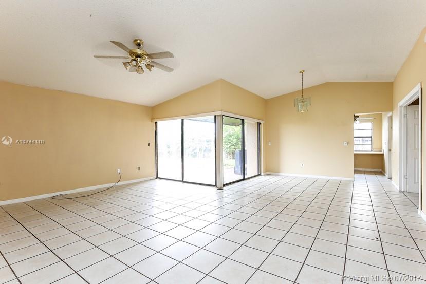 MEADOW WOOD MANOR SEC 10 - Residential