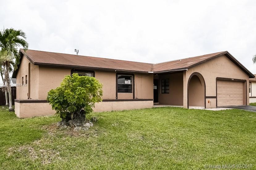 MEADOW WOOD MANOR SEC 10 - Residential