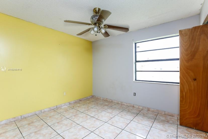 MEADOW WOOD MANOR SEC 10 - Residential