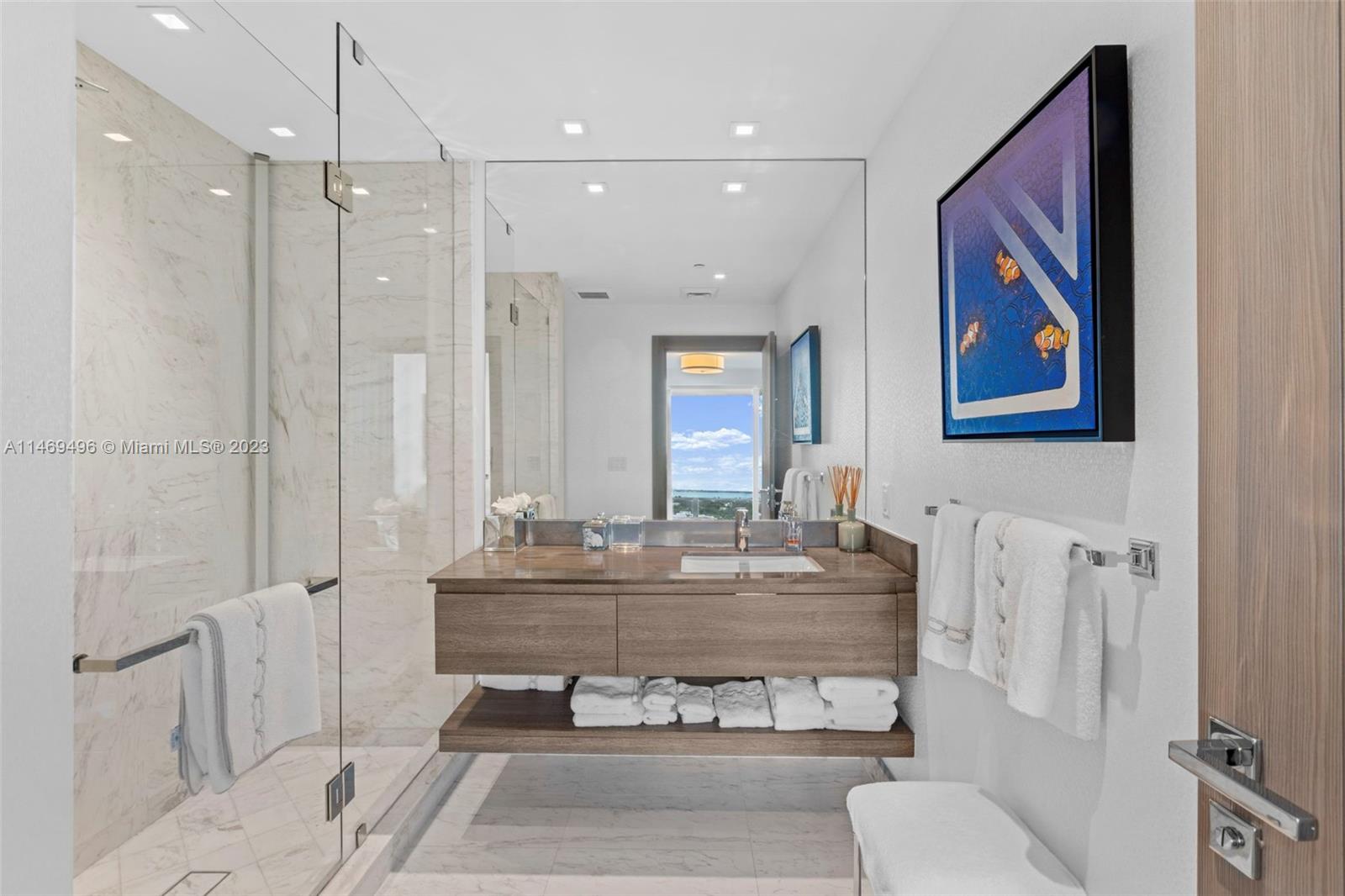 OCEANA KEY BISCAYNE CONDO - Residential