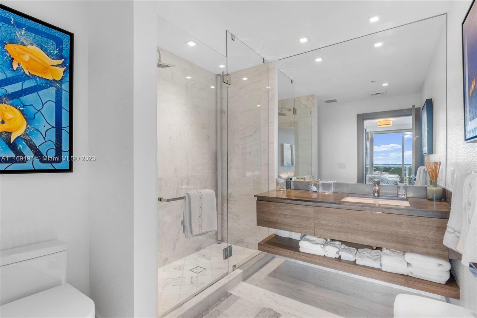 OCEANA KEY BISCAYNE CONDO - Residential