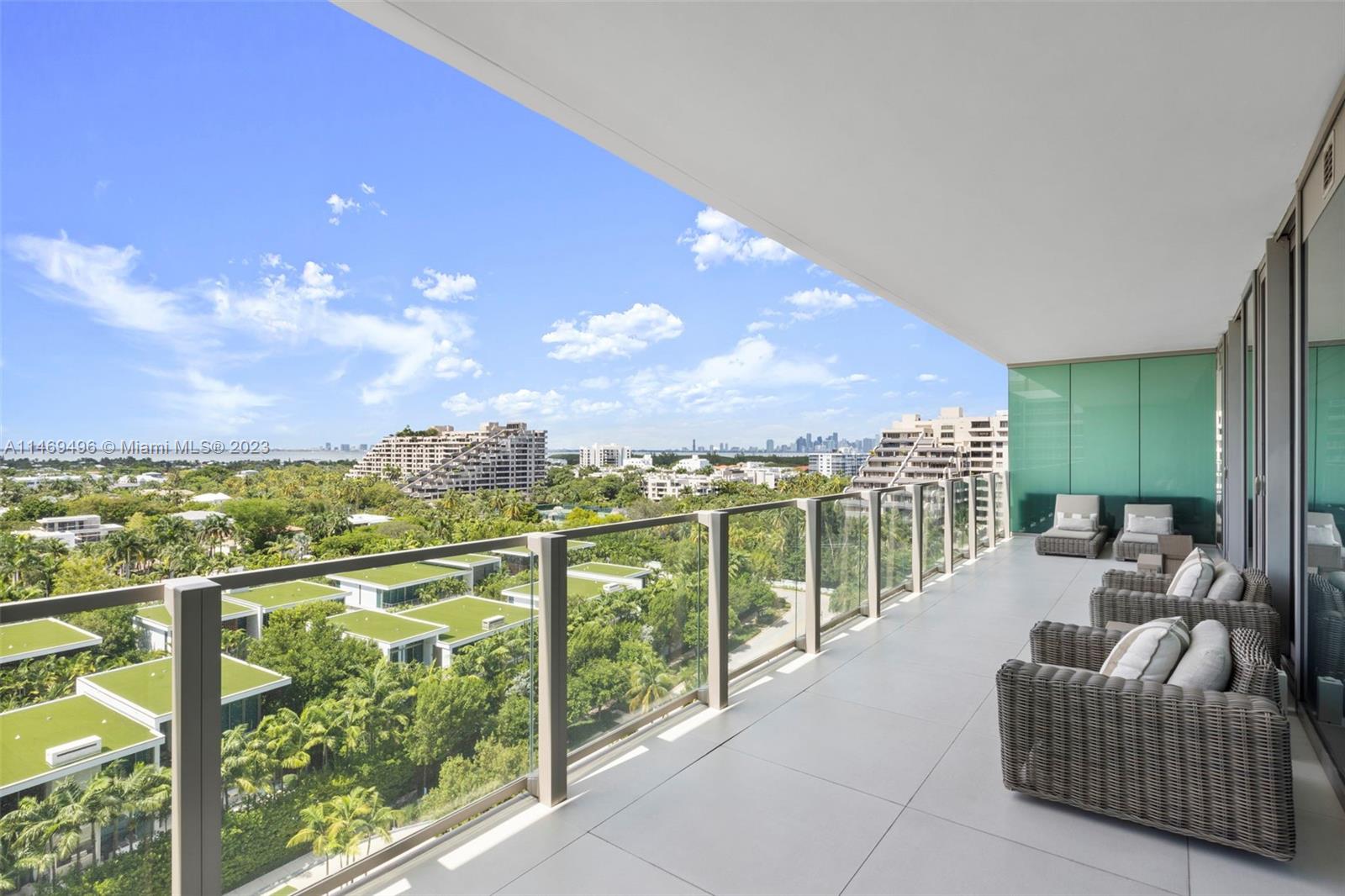 OCEANA KEY BISCAYNE CONDO - Residential