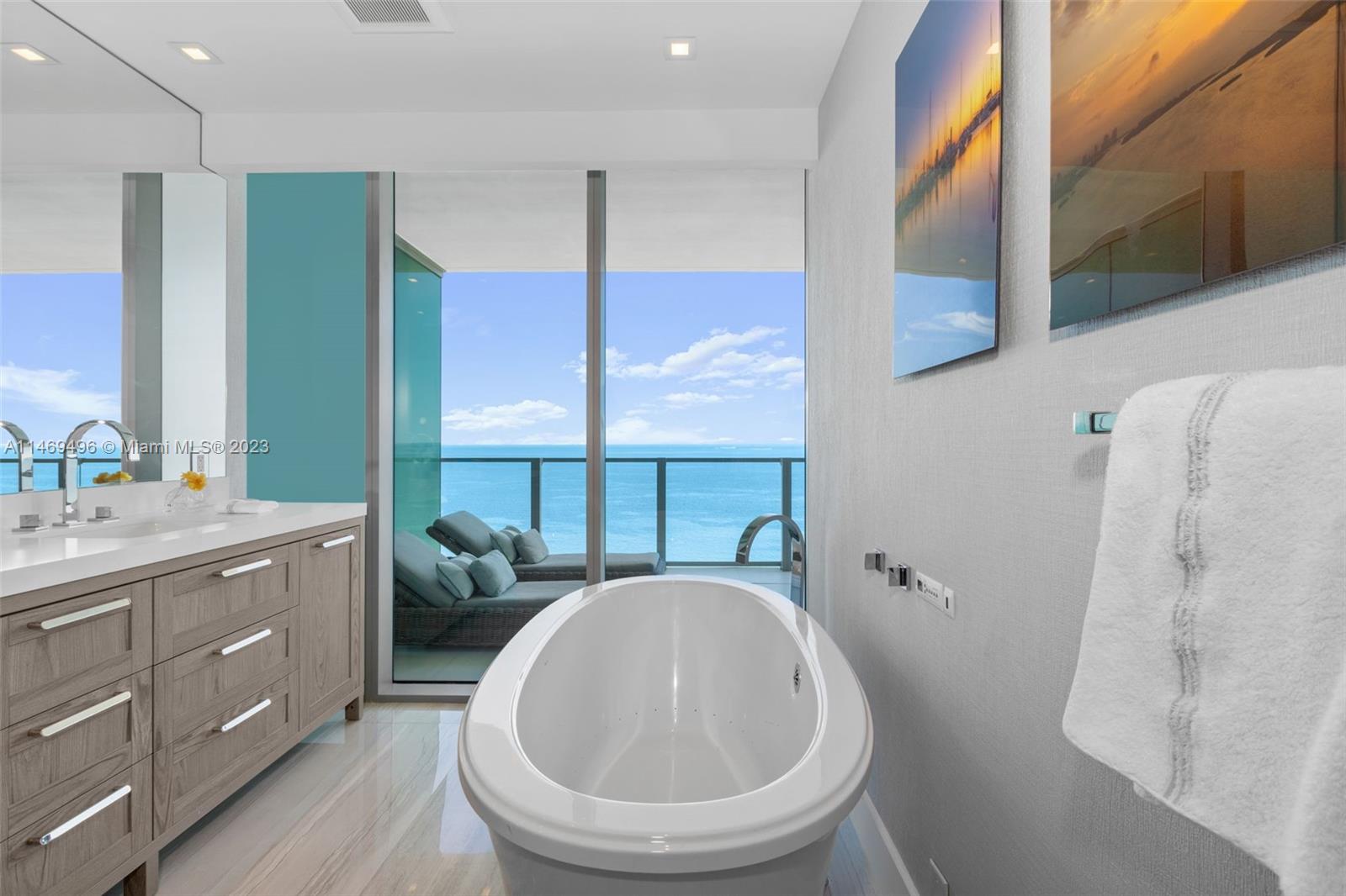 OCEANA KEY BISCAYNE CONDO - Residential