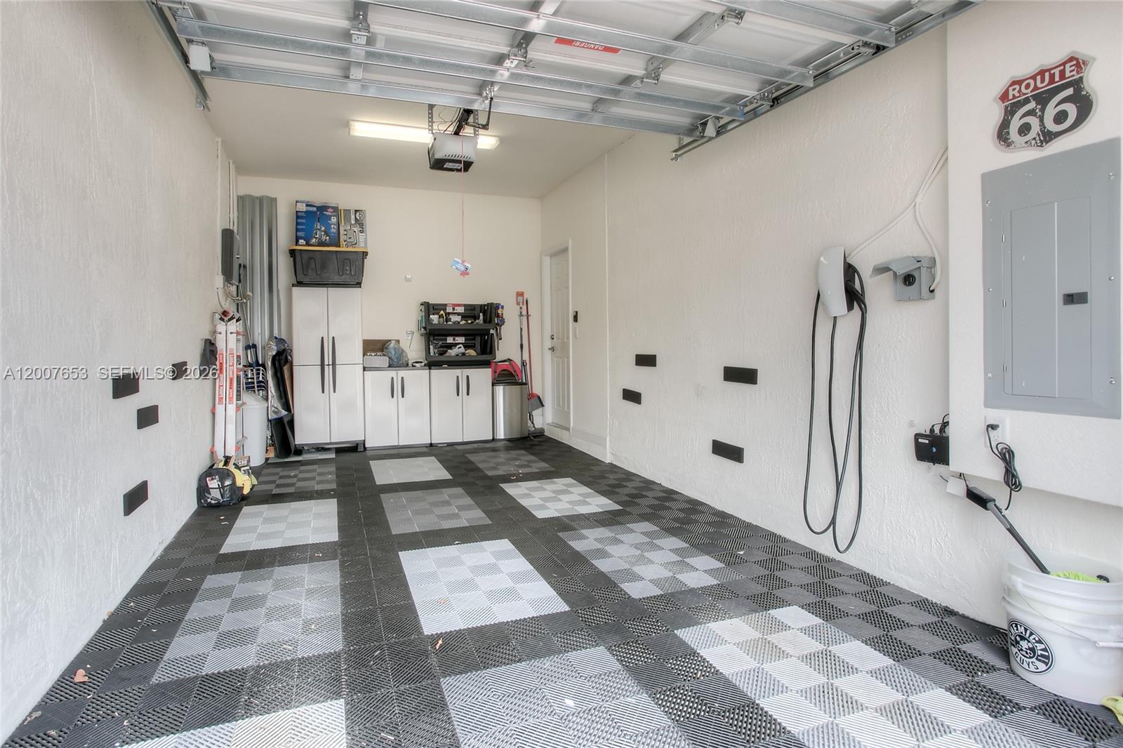 AQUABELLA NORTH REPLAT - Residential