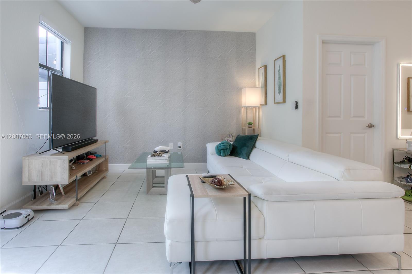 AQUABELLA NORTH REPLAT - Residential