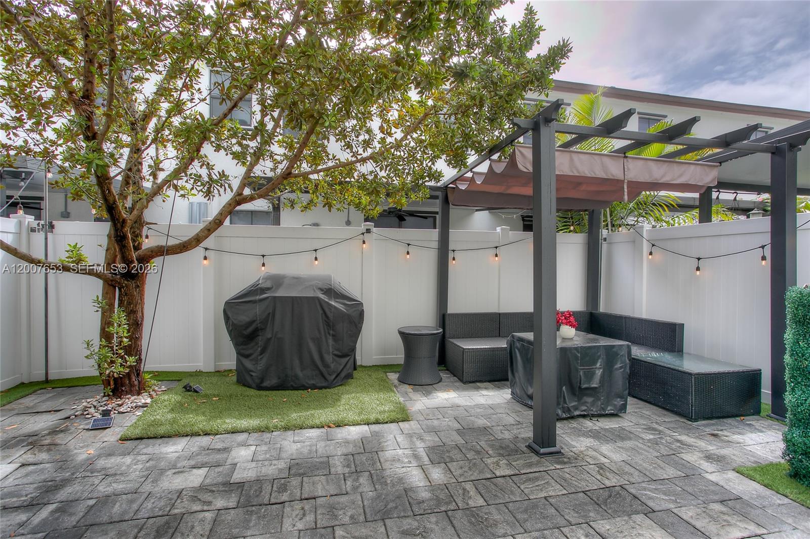 AQUABELLA NORTH REPLAT - Residential