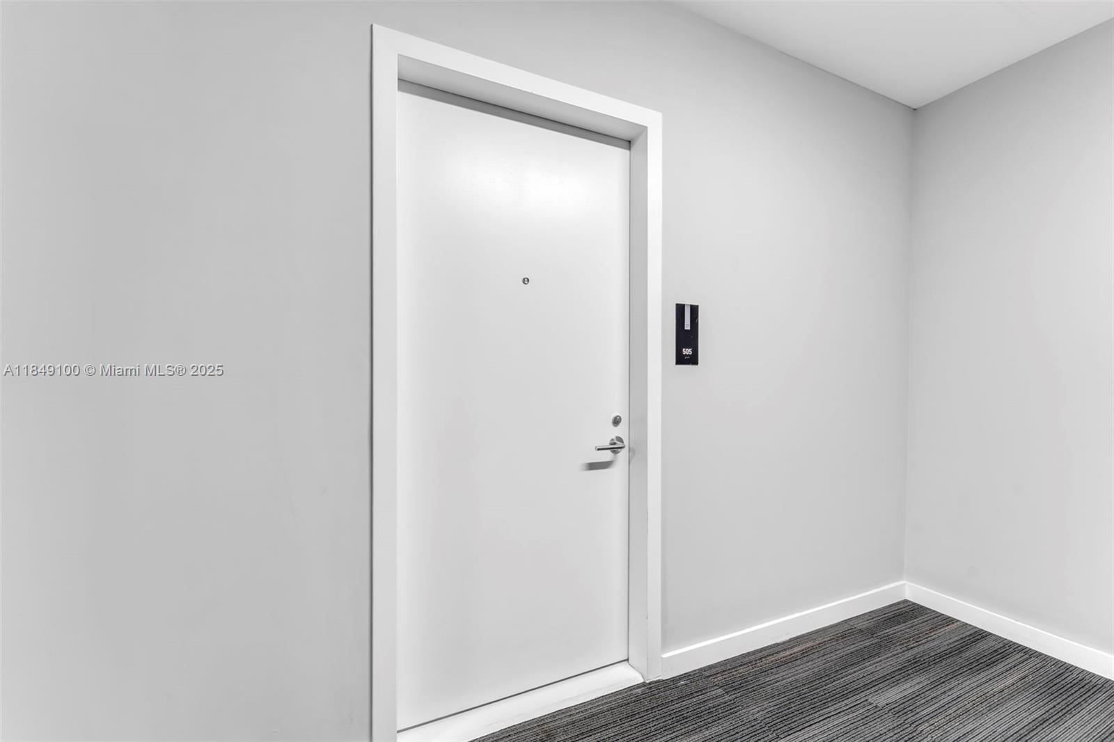 851 NE 1st ave 505