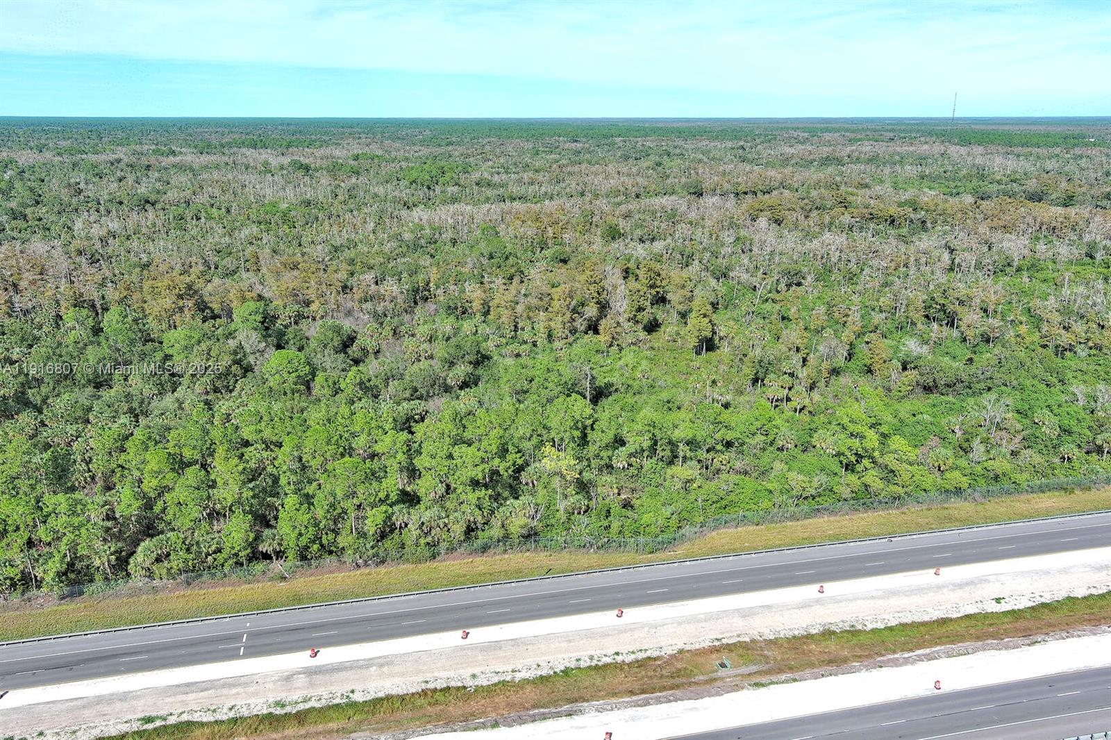 GOLDEN GATE EST - Land