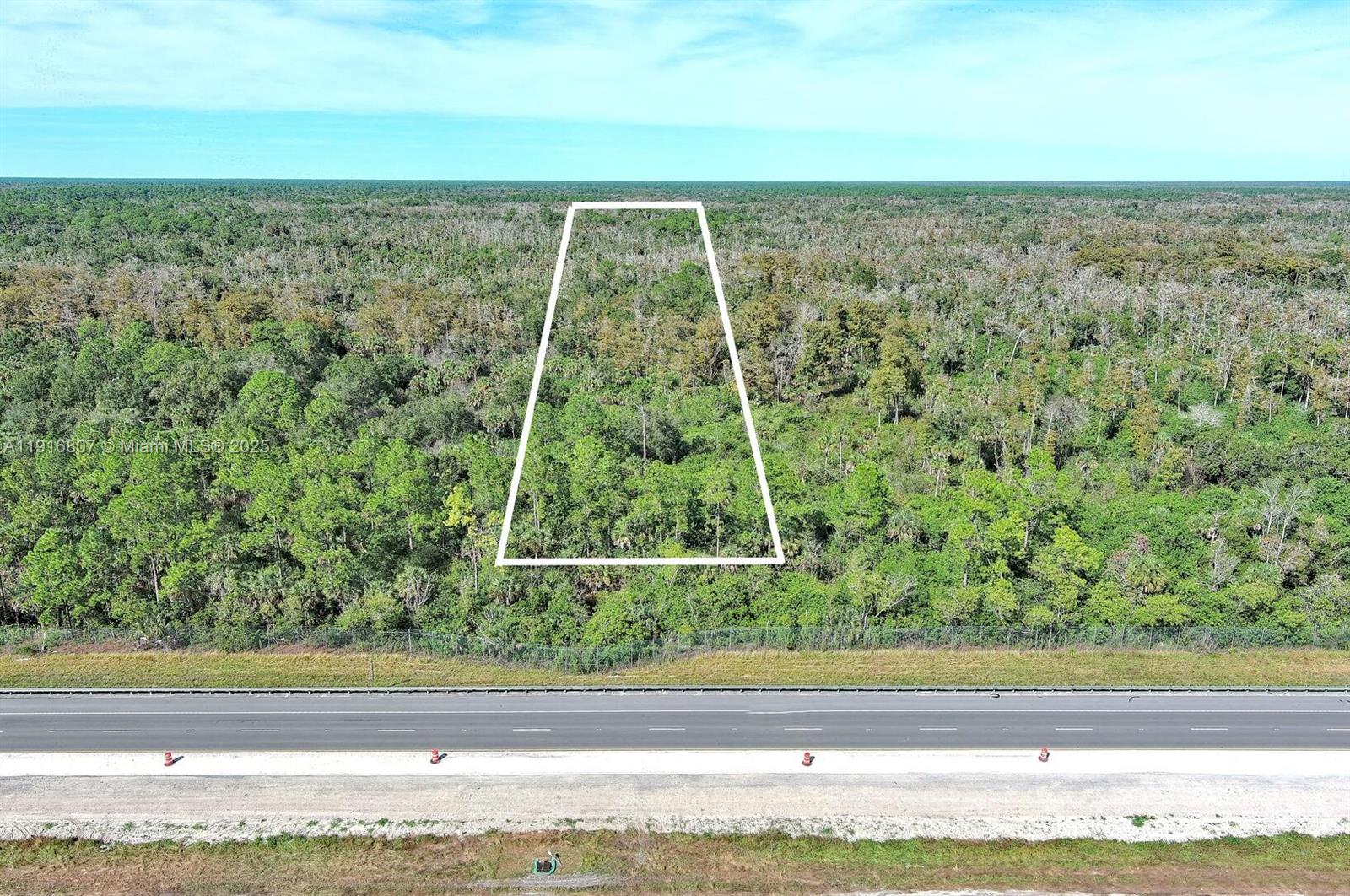 GOLDEN GATE EST - Land