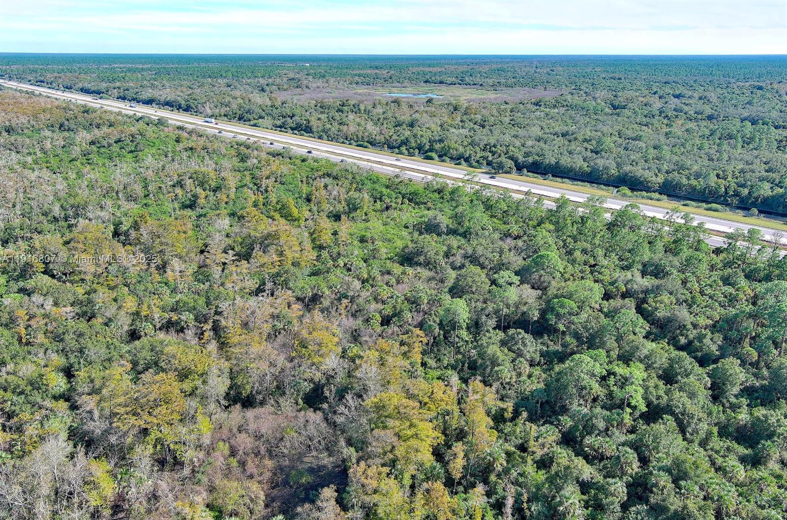 GOLDEN GATE EST - Land