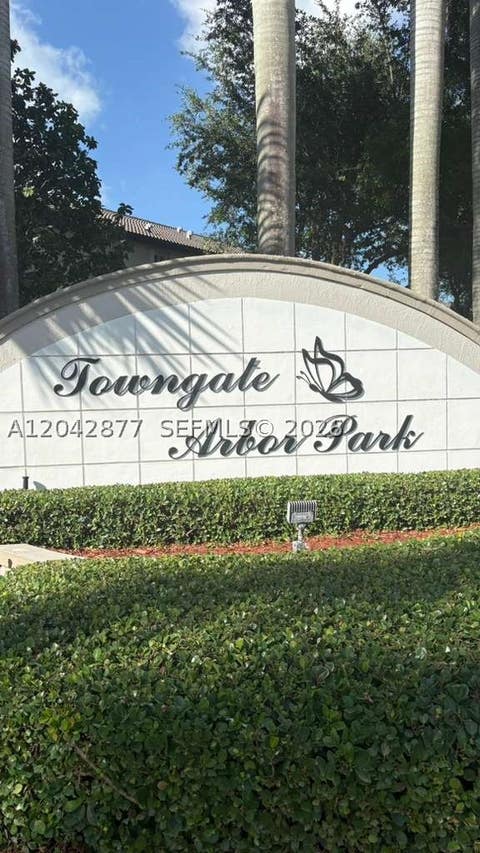 Tiny photo for 2316 SE 24th Ave #2316, Homestead, FL 33035 (MLS # A12042877)