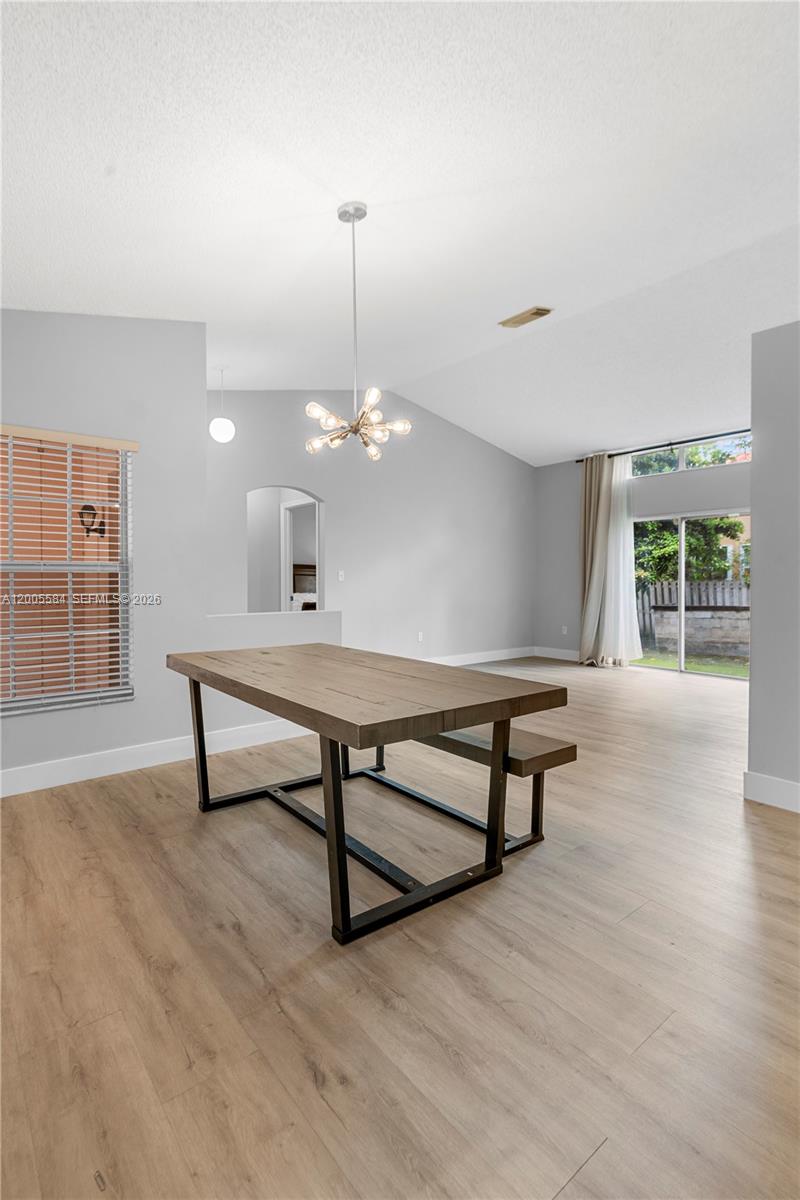 FLAMINGO ESTATES - Residential