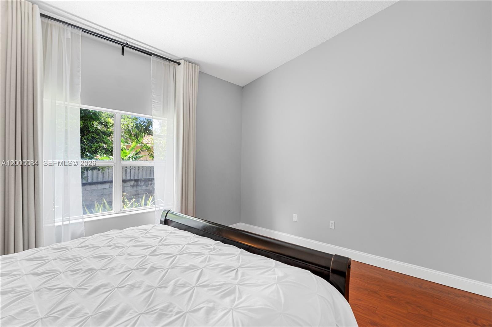 FLAMINGO ESTATES - Residential