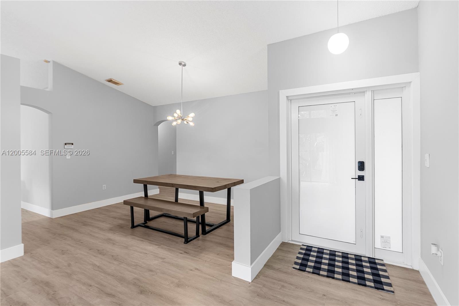 FLAMINGO ESTATES - Residential