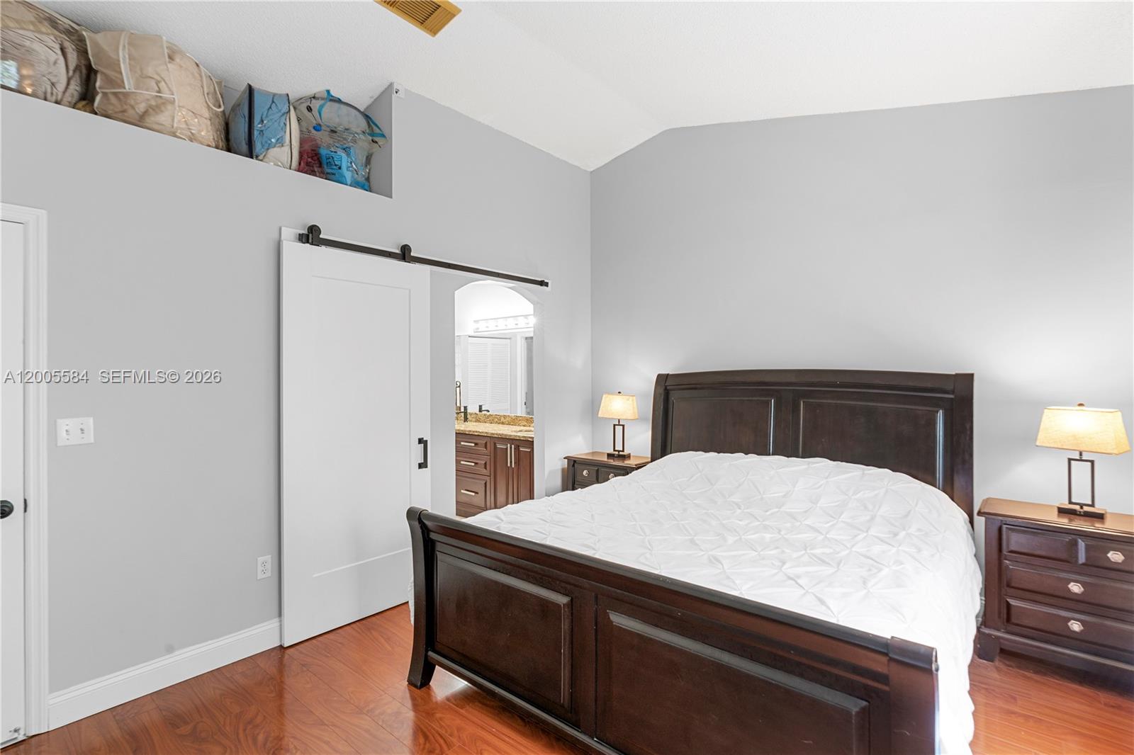 FLAMINGO ESTATES - Residential