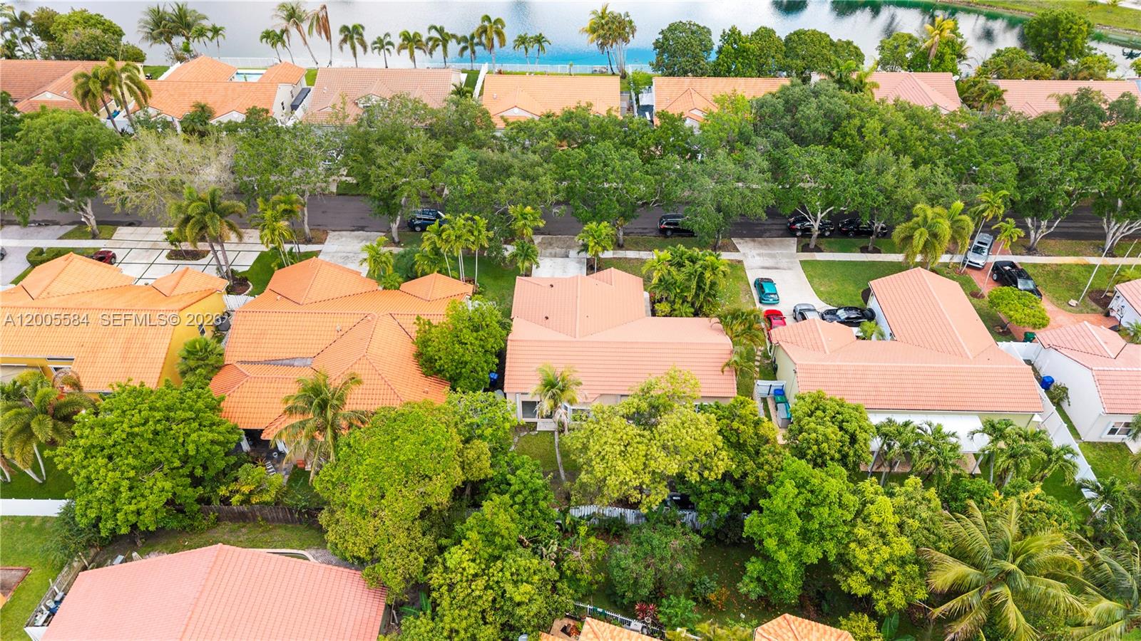 FLAMINGO ESTATES - Residential