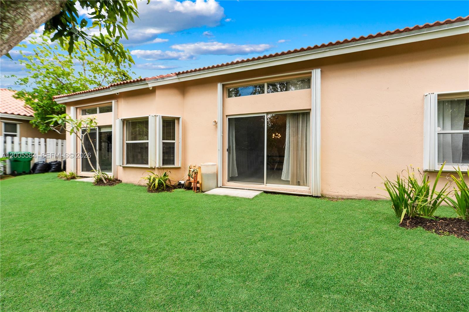 FLAMINGO ESTATES - Residential