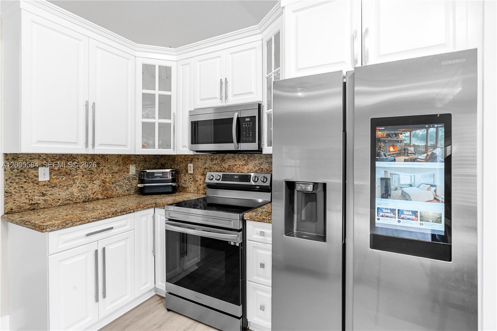 FLAMINGO ESTATES - Residential